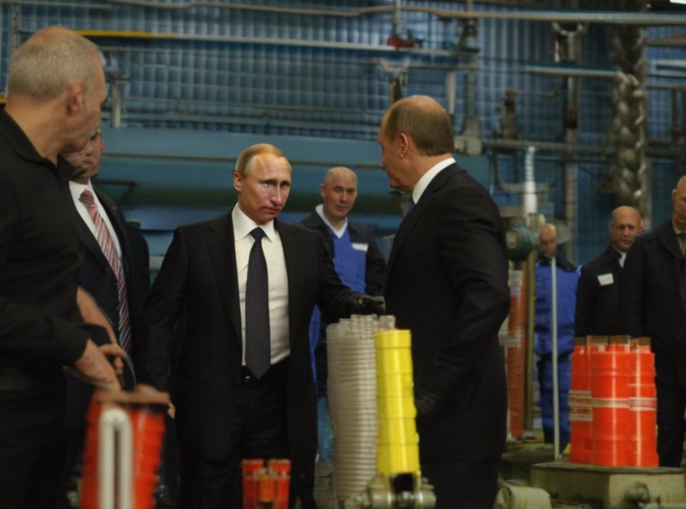 Президент Путин на заводе по изготовлению труб Полимертепло