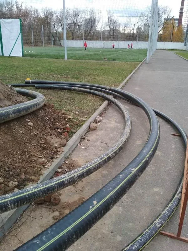 прокладка труб изопрофлекс стадион Спартак